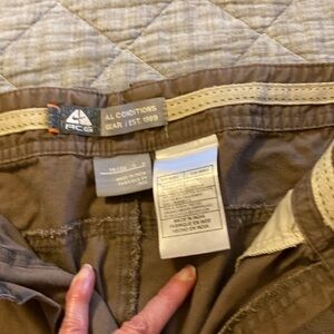 Nike ACG men’s pants, brown 36 x 32
